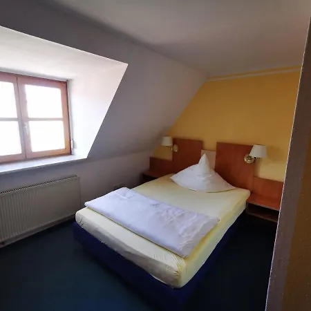 Thueringer Hof 3*